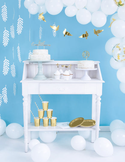 6 belih in zlatih papirnatih okraskov za kolačke za poroke