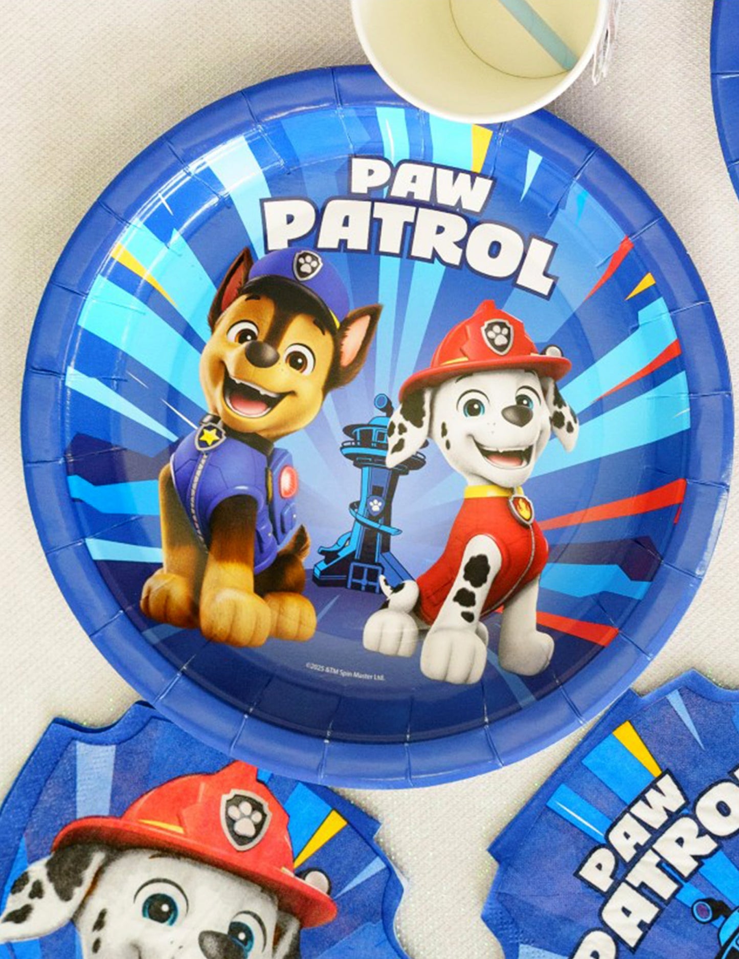 8 modrih kartonskih krožnikov Pat'patrouille™ 23 cm