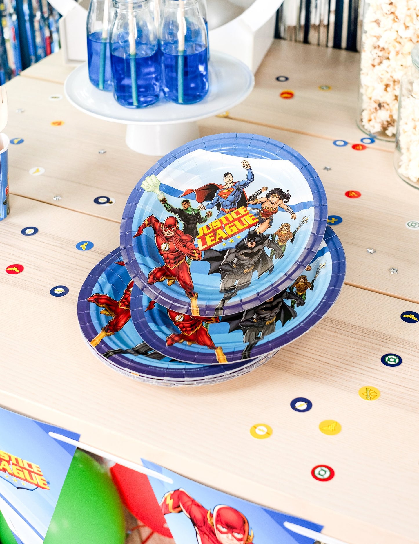 8 kartonskih plošč Justice League 23 cm