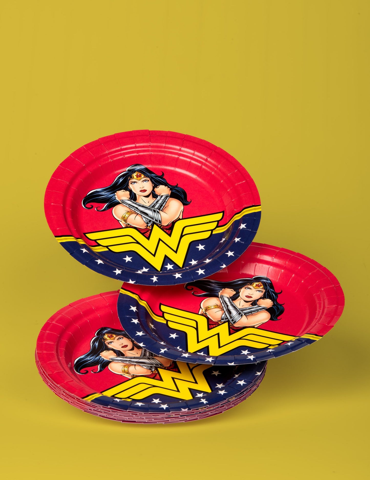 8 kartonskih krožnikov Wonder Woman 23 cm