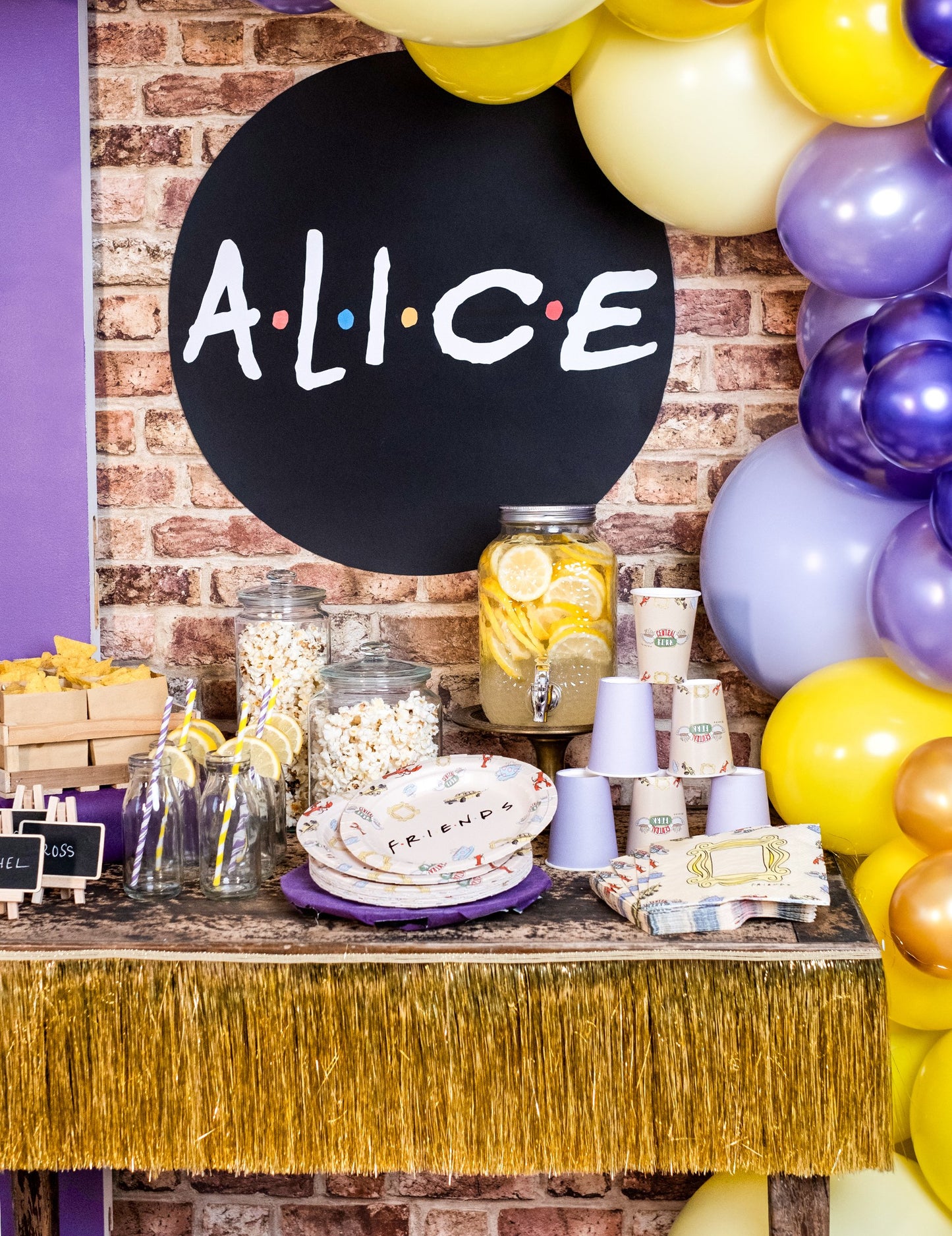 8 Friends™ kartonski lončki 210 ml