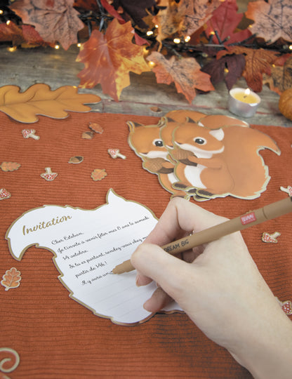 8 vabila za gozdne veverice 14 x 13 cm