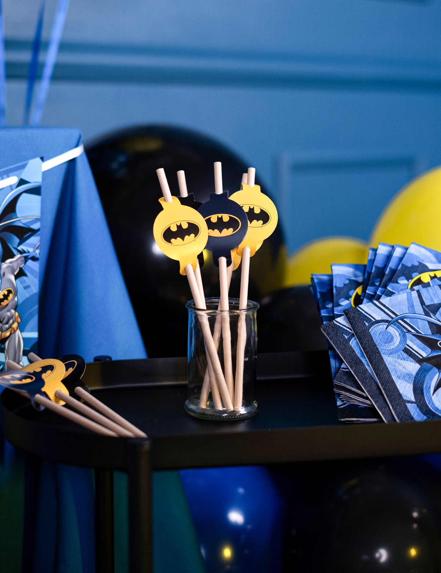 8 kartonskih slamic Batman 20 cm