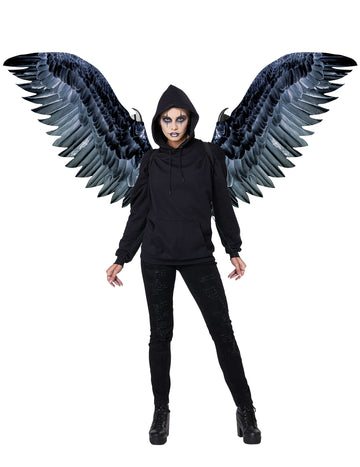 Velikanska odrasla črna krila