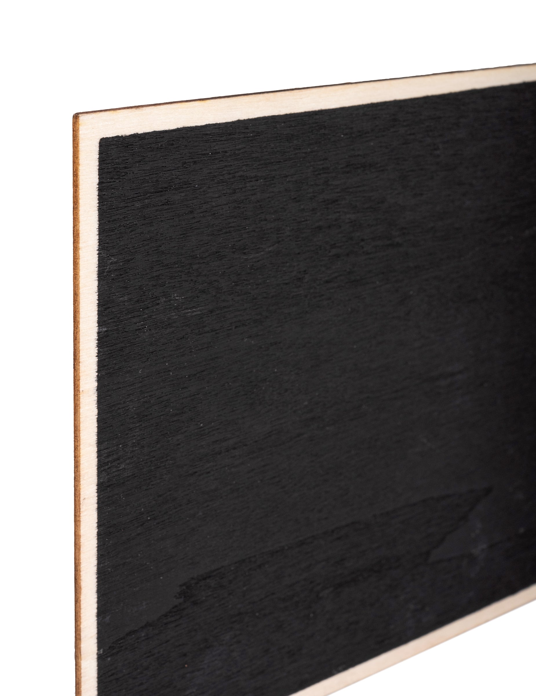 Détail de la texture en bois de l'ardoise classique mariage