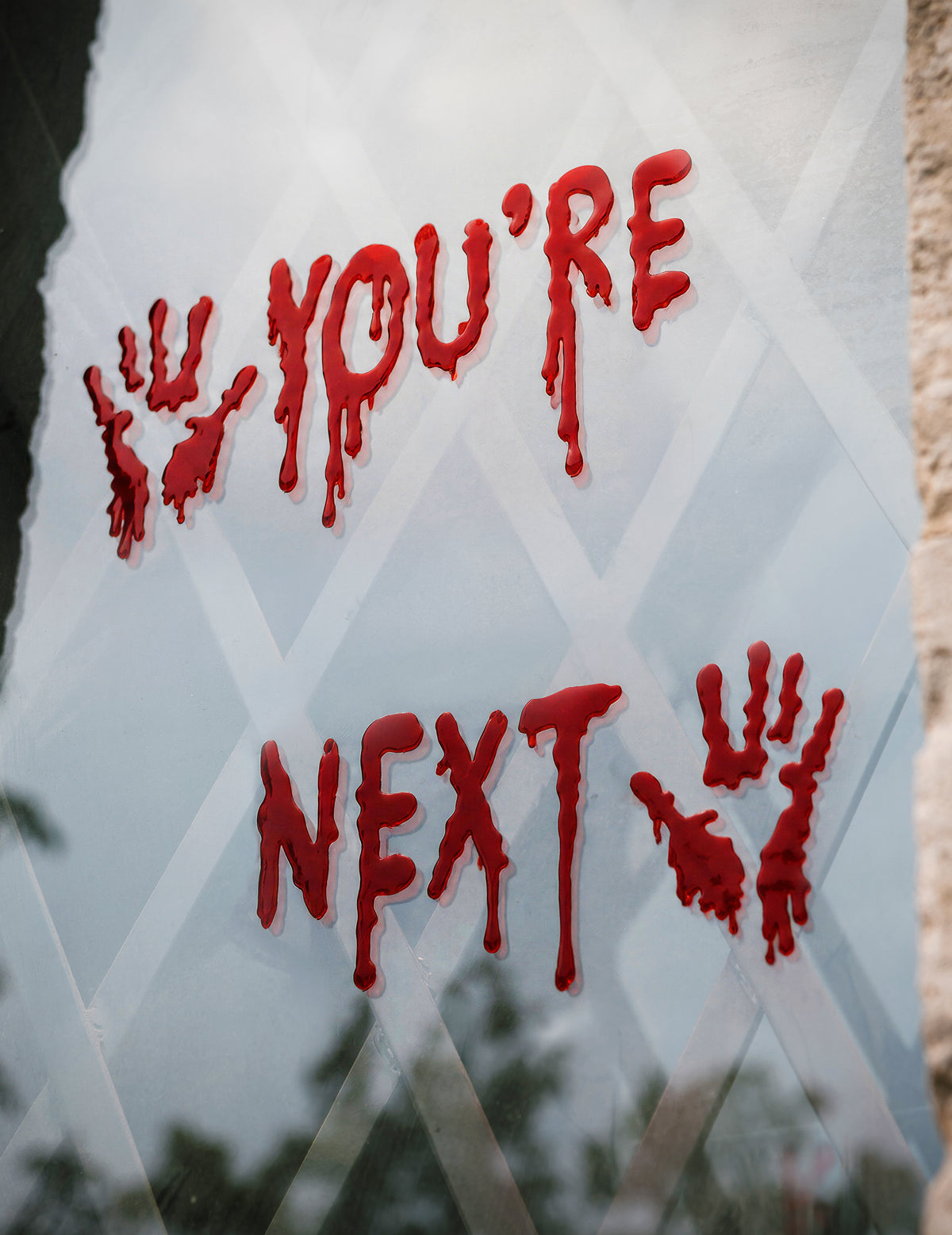 Autocollants gel pour fenêtre "You're Next" 14 x 48.5 cm