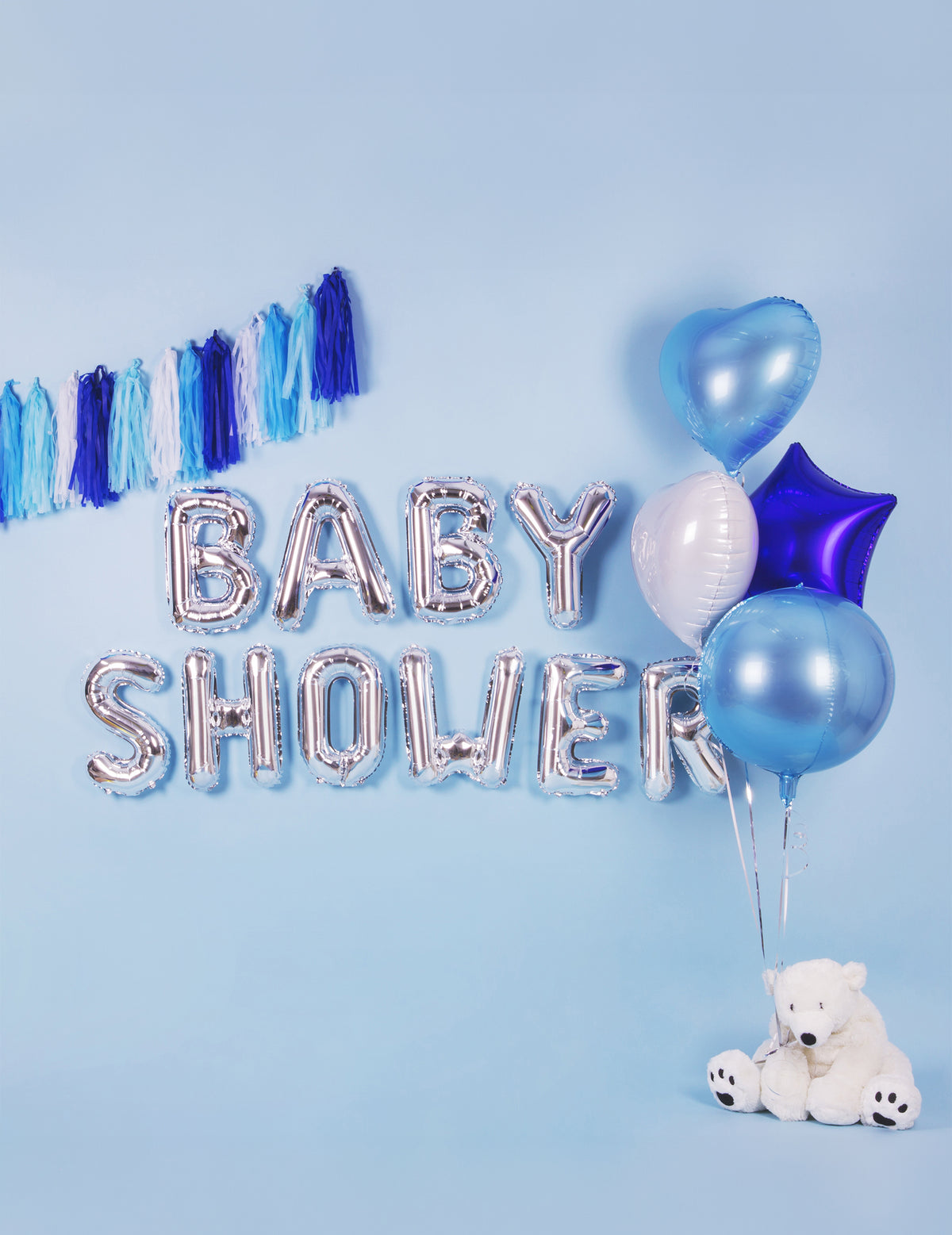 Mise en scène pour baby shower du ballon aluminium lettre pour fête argentée