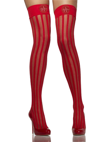 Ženska z nizko rdečo medicinsko sestro