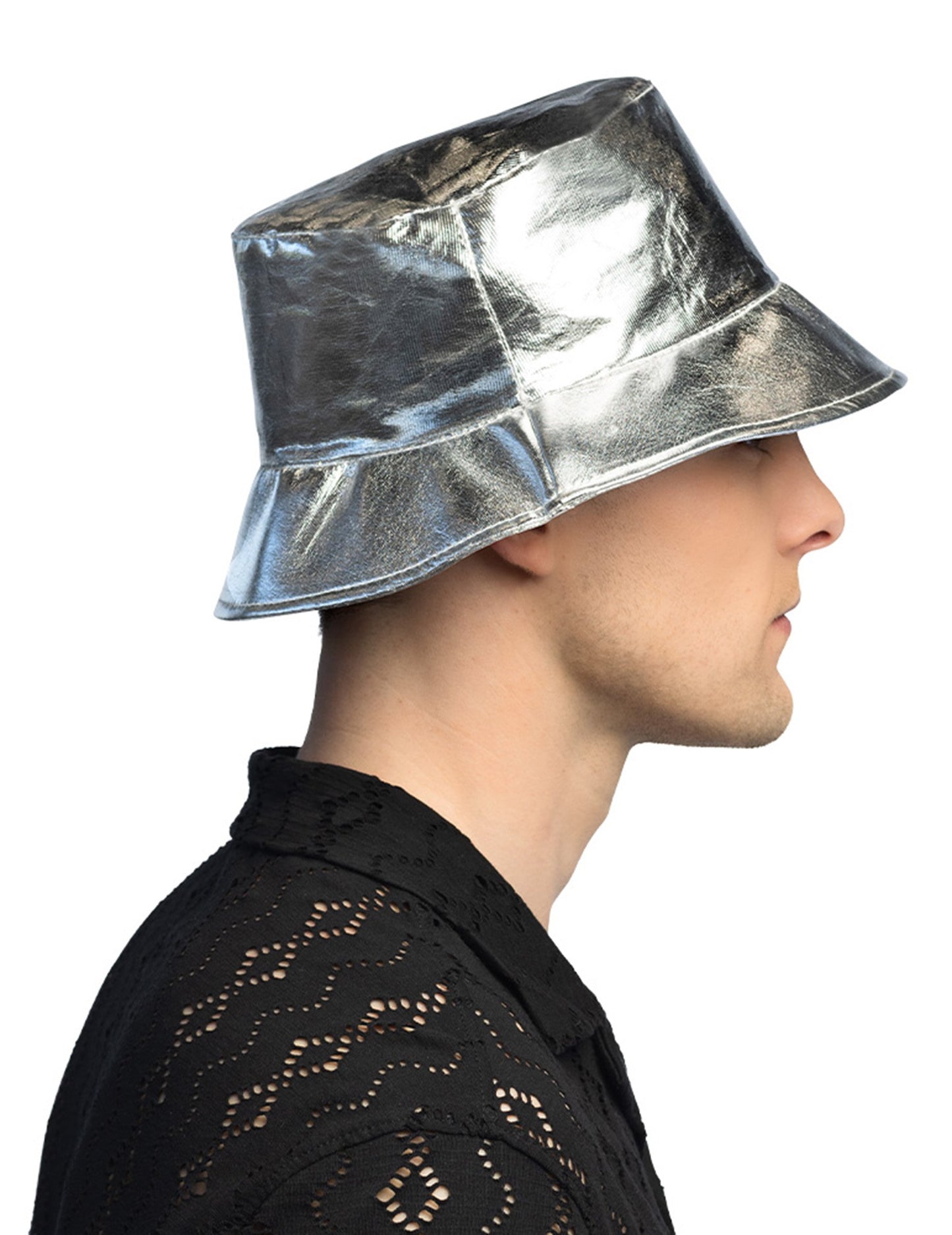 Srebrna kovinska kapa za odrasle