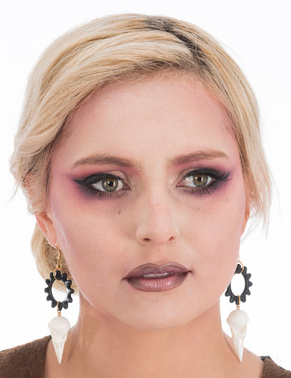 Uhani z lobanjo krokarja