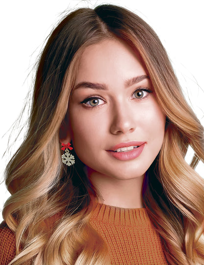 Kovinski uhani z bleščečimi snežinkami