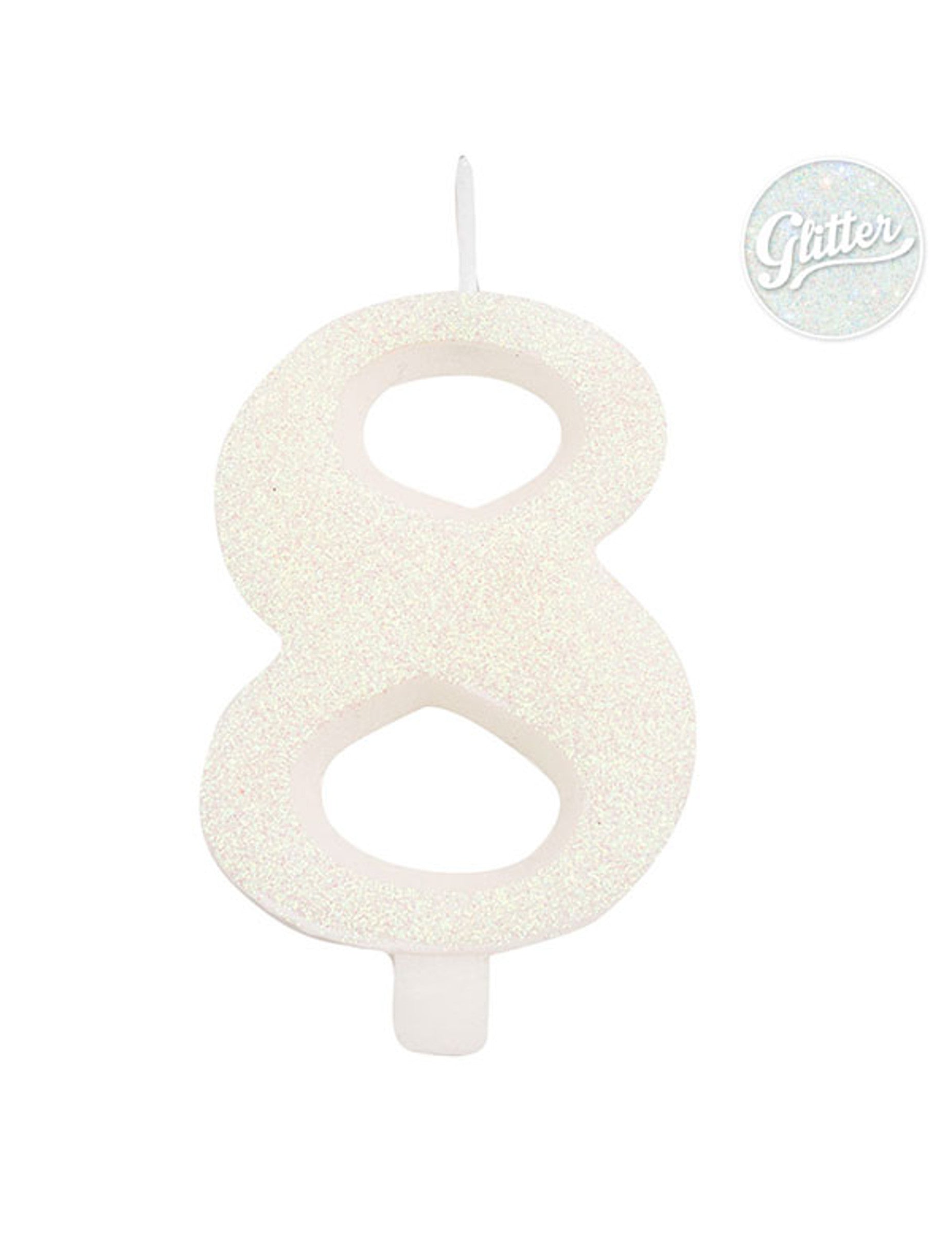 Vue du chiffre 8 de la bougie d'anniversaire pour fête blanche pailletée