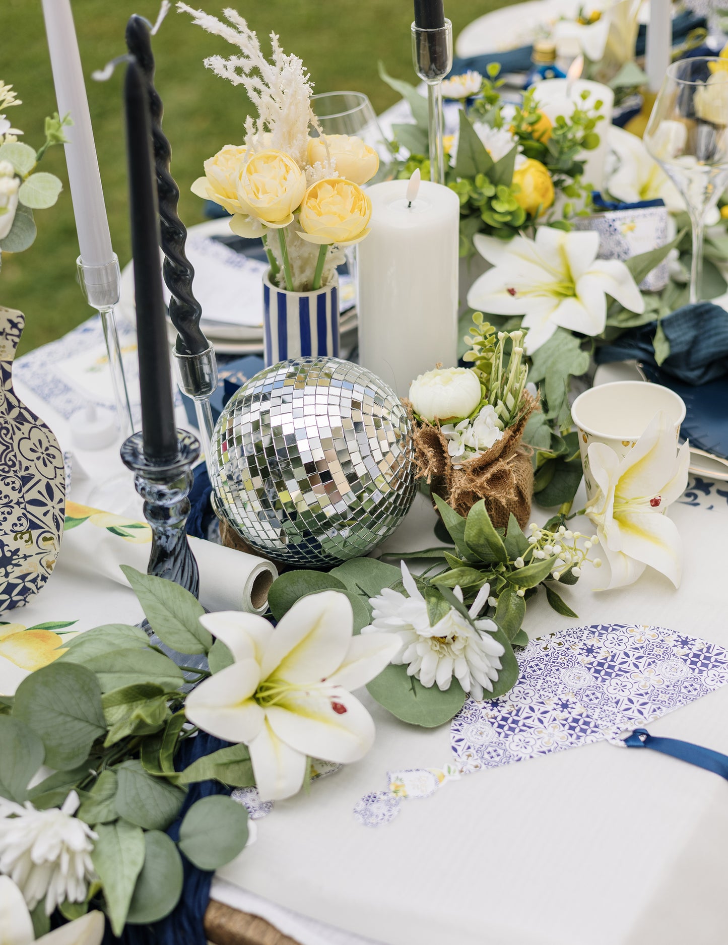 Boule à facettes à suspendre verre miroir argent 16cm emboîtable déco disco