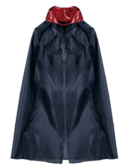 Sprednji pogled na vampirsko plaščo