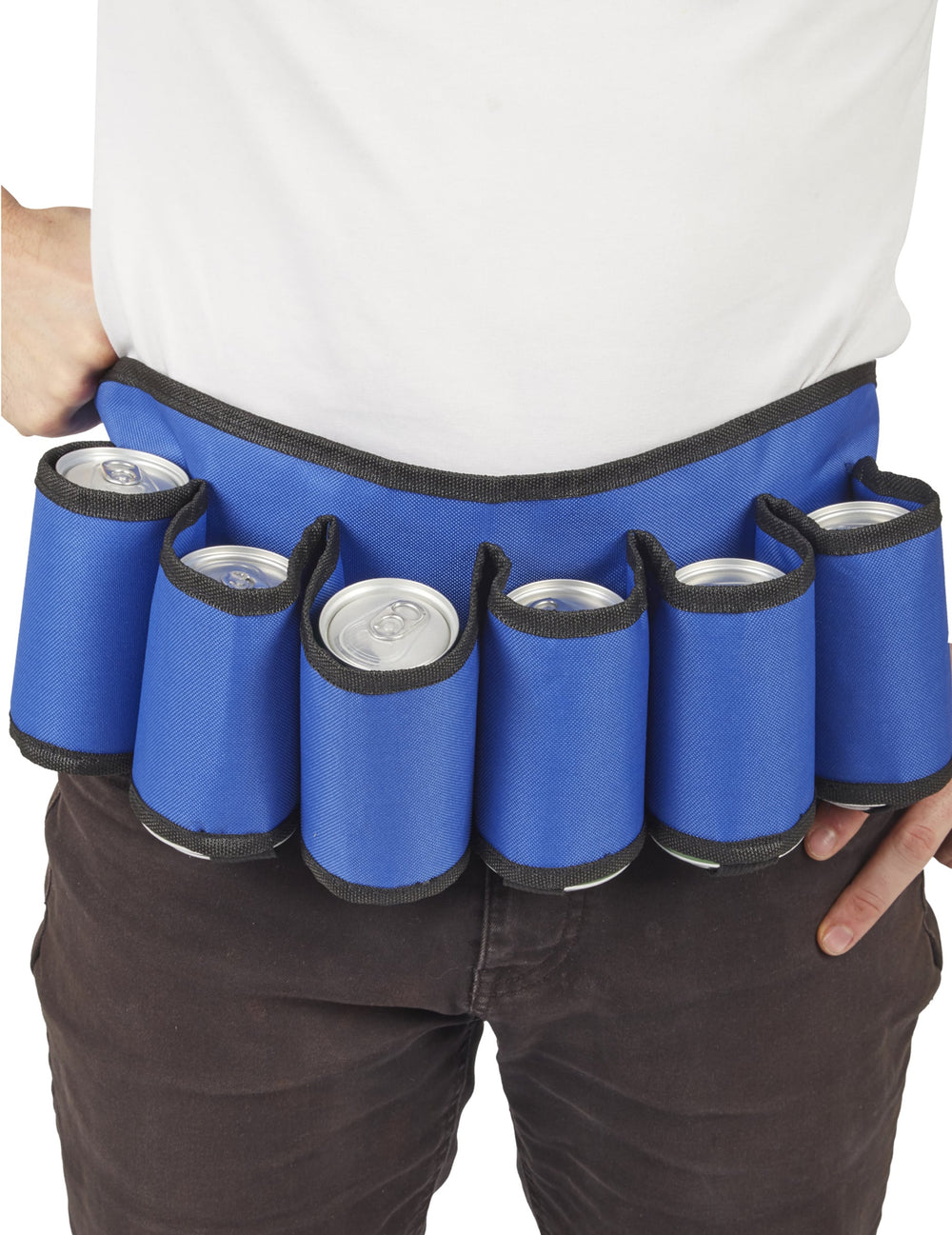 Gros plan sur les rangements de la ceinture porte bouteille pour adulte