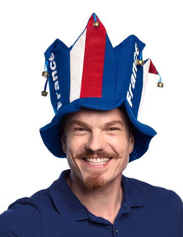 Klobuk z trebuhom podpira Francijo odraslo osebo