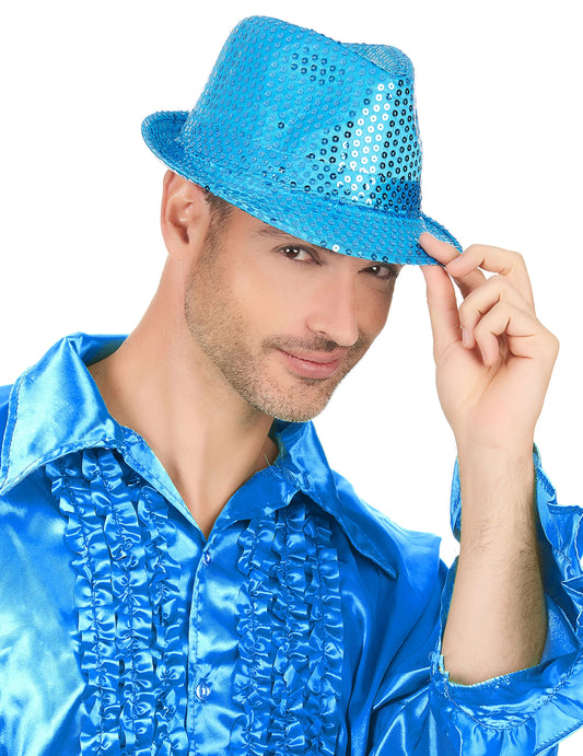 Gros plan porté du chapeau borsalino à sequins pour adulte