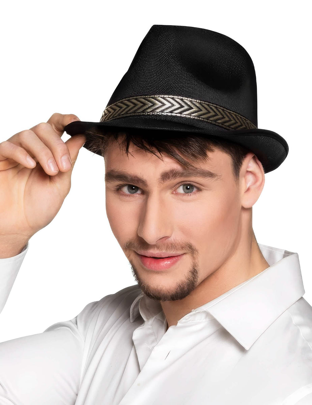 Pogled od spredaj, nošen, odrasli borsalino trilby klobuk