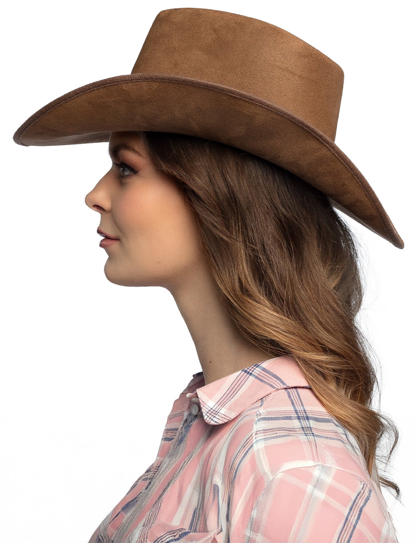 Rjav kavbojski klobuk z glavo odraslega bivola