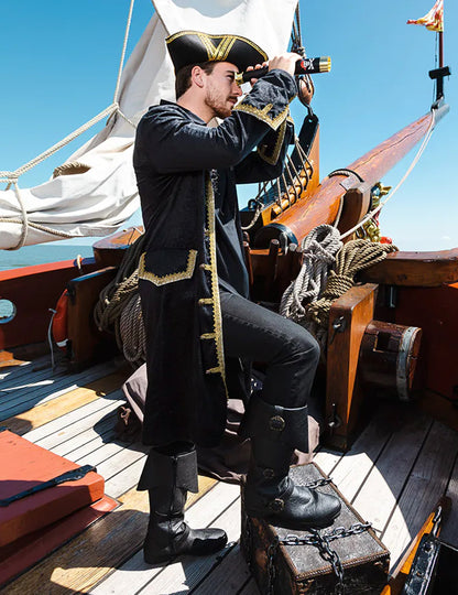 Chapeau de pirate noir à liseré or adulte