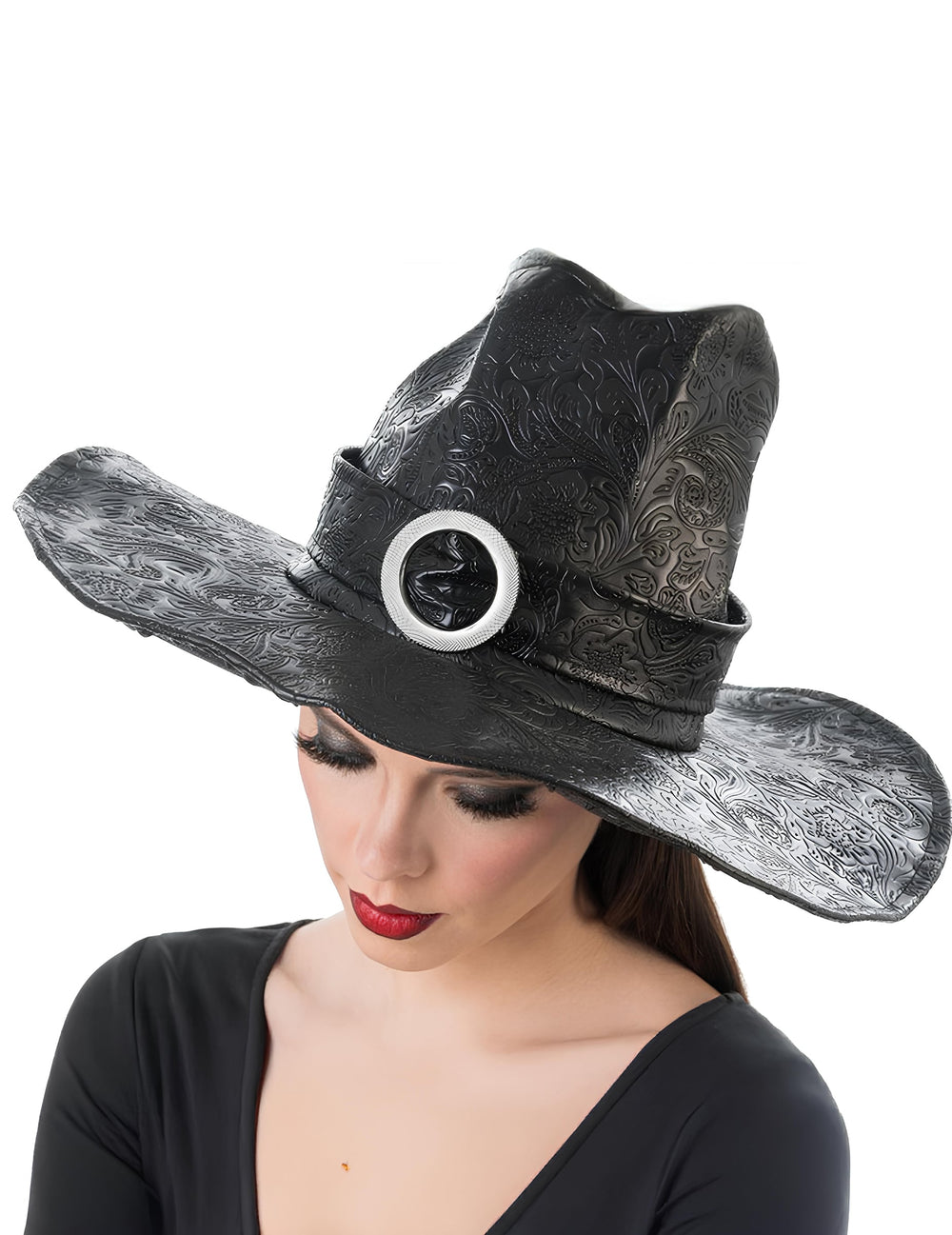 Gros plan sur la boucle et le fini texturé du chapeau de sorcière pour femme