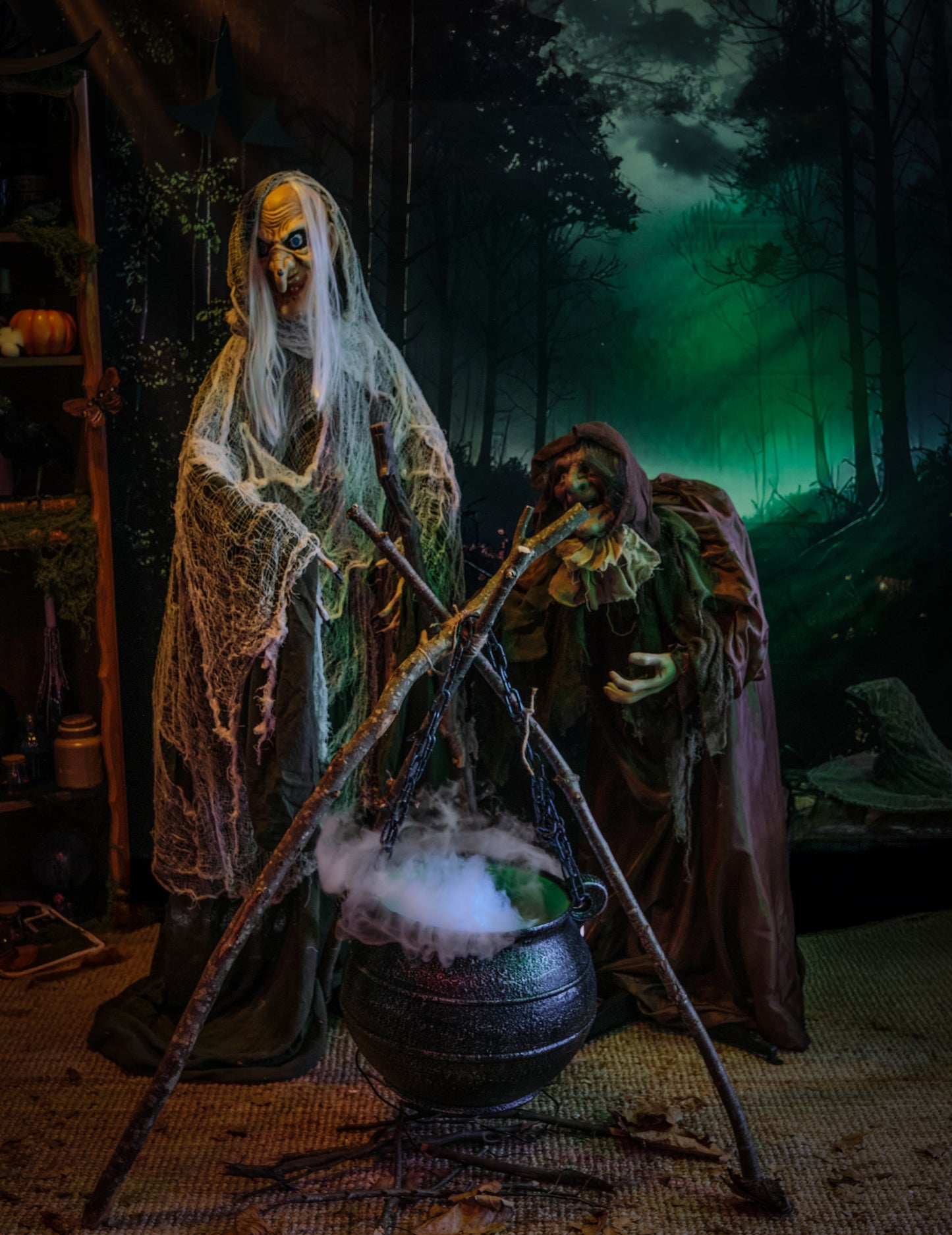 Čarovnica kot megla 45cm