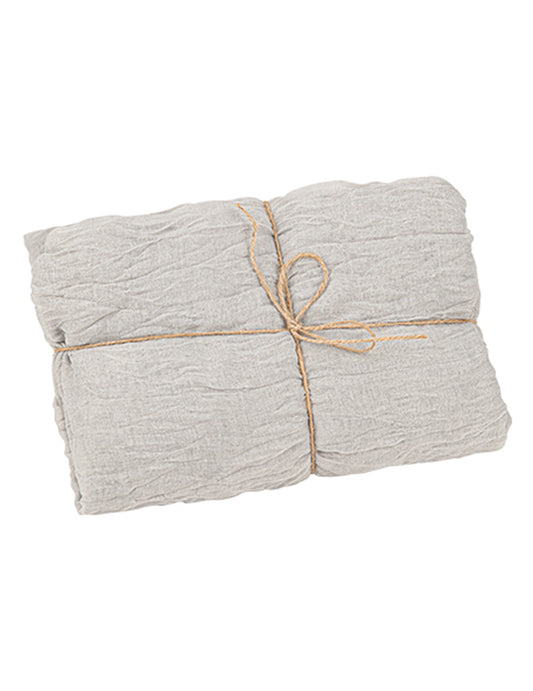 Vue du produit plié avec ficelle du chemin de table cheesecloth pour décoration de table vert de gris en gaze de coton
