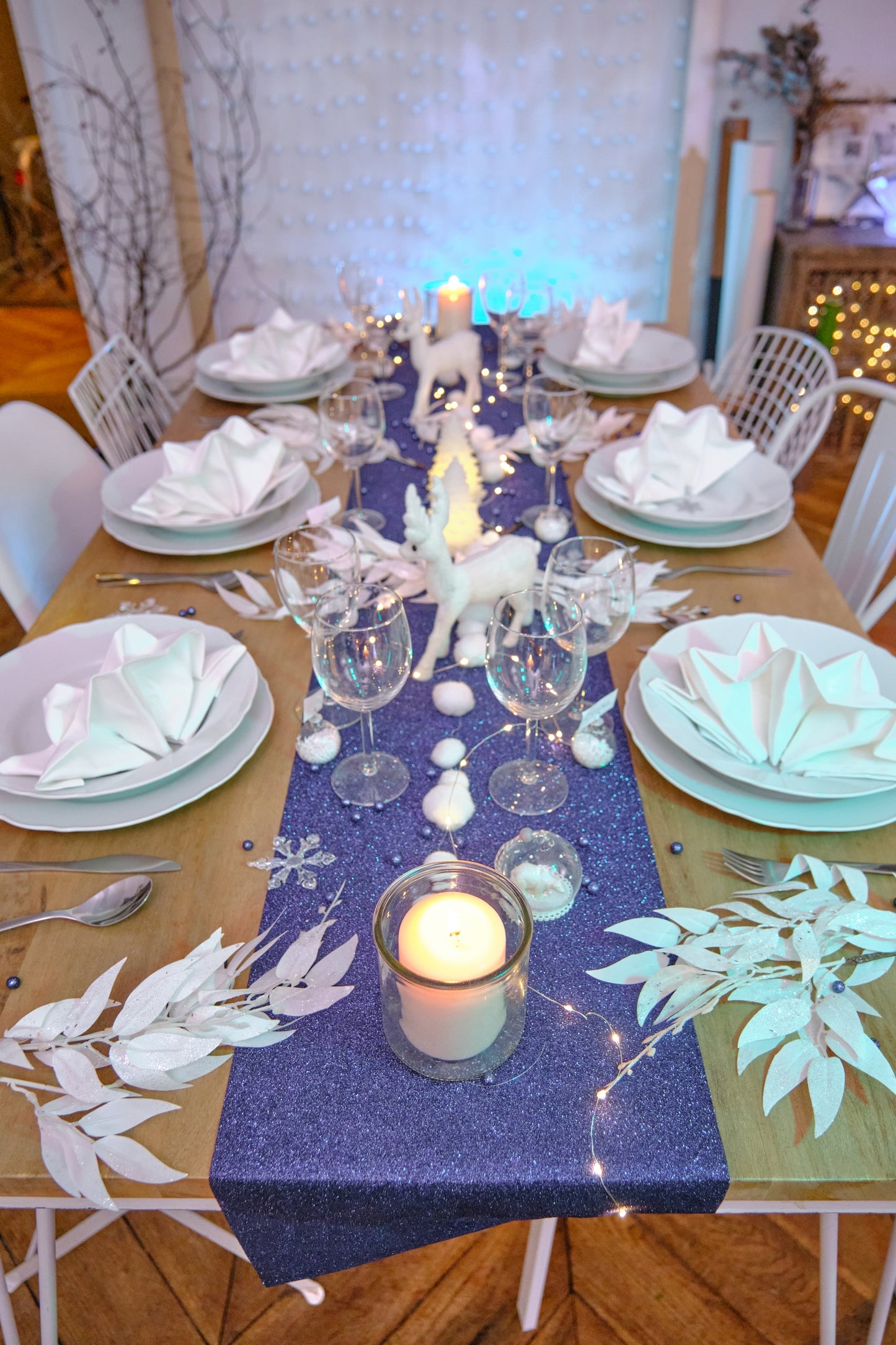 Bleščeč temno moder bleščeč prt za mizo 28 cm x 3 m