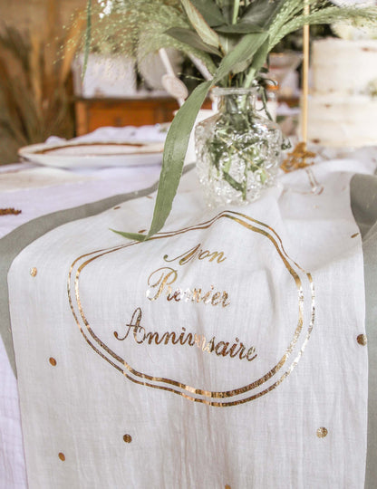 Prtljažnik iz bombažne gaze, moj prvi rojstni dan, bel in zlat, 28 cm x 5 m