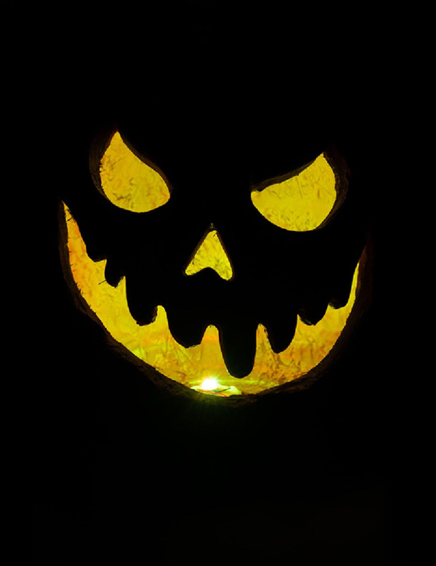 Svetleča strašljiva buča 33 cm