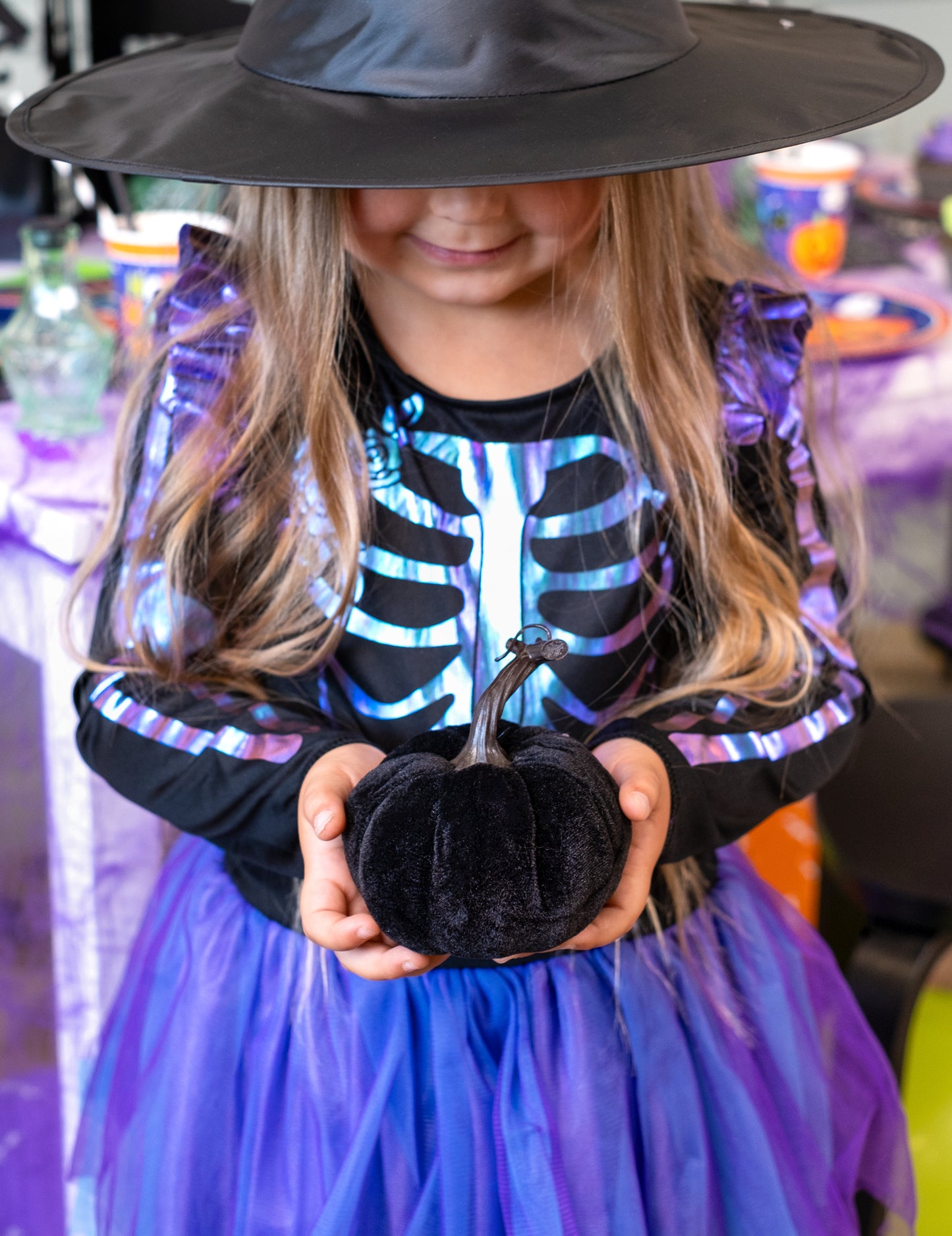 Črna žametna buča 10 cm