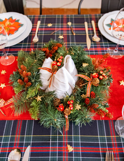 Jelkov venec s storži 40 cm za vrata