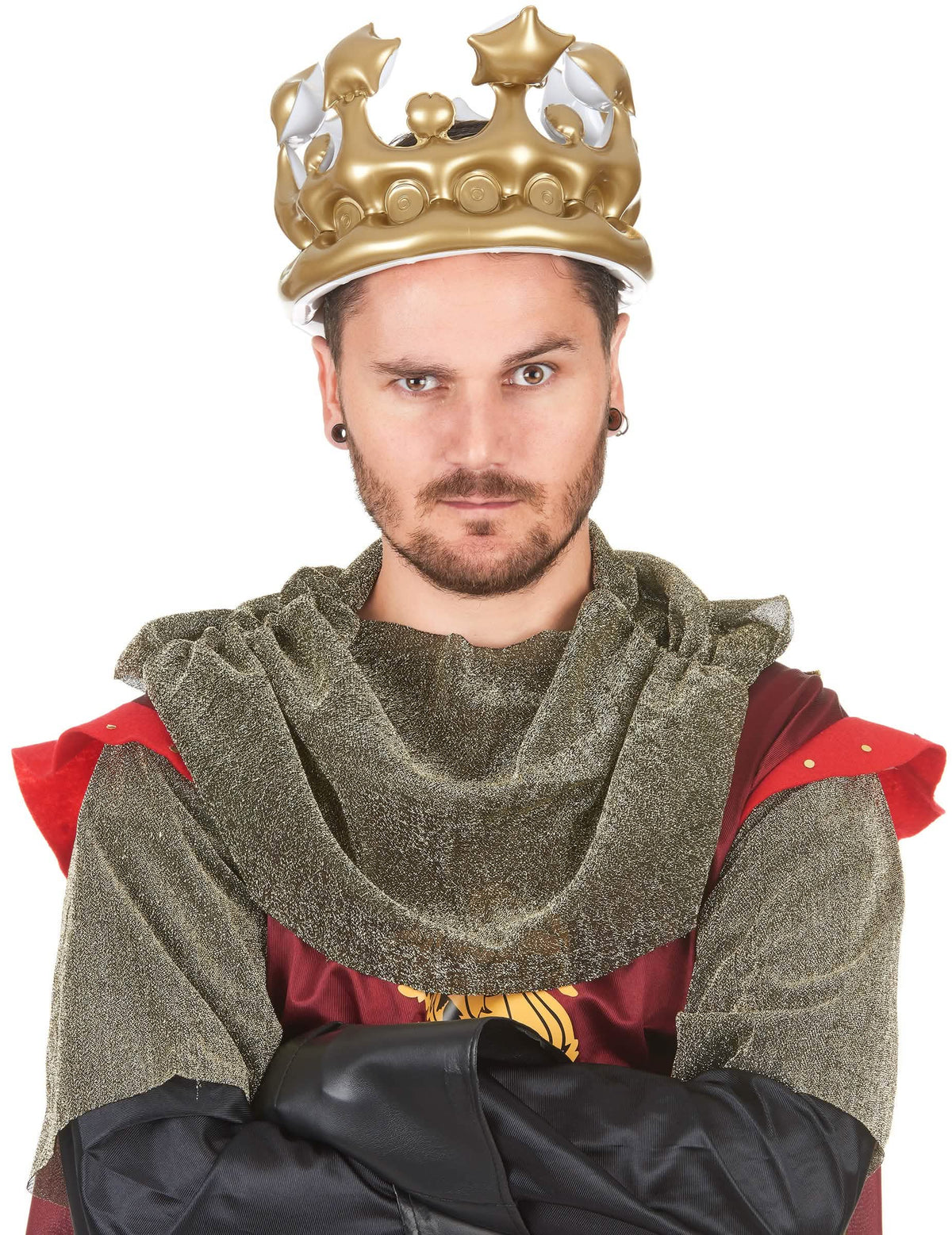 Pogled od spredaj na nosi me krono kralj