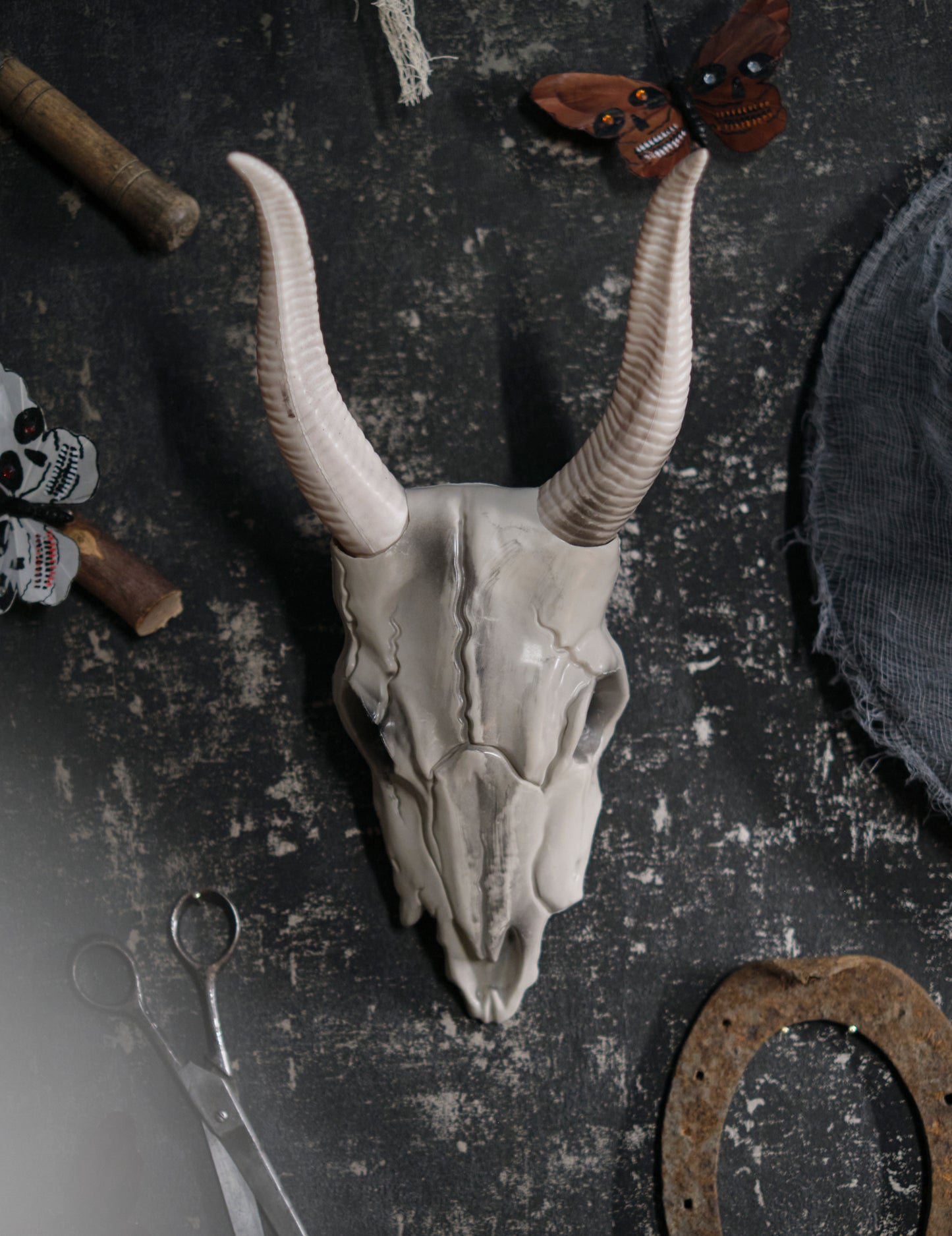 14 x 40 cm lobanja z bivolo