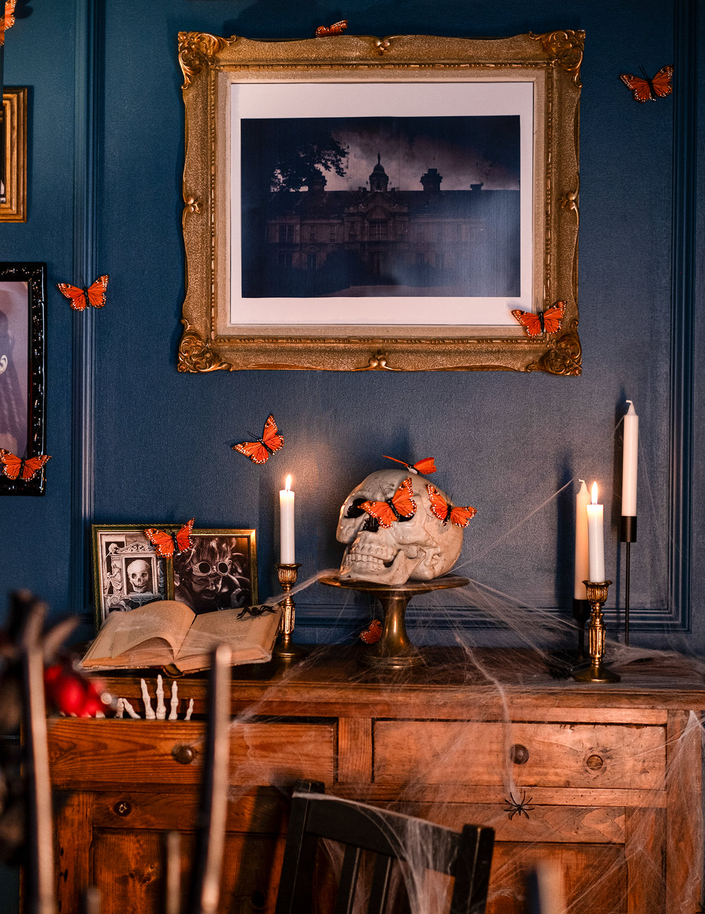 Mise en situation de la décoration crâne Halloween