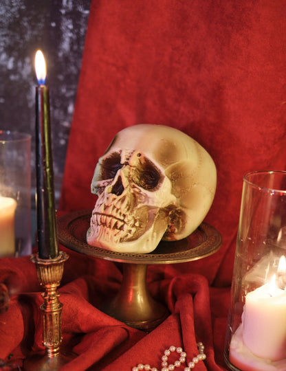 Plastična dekoracija lobanje 18 cm