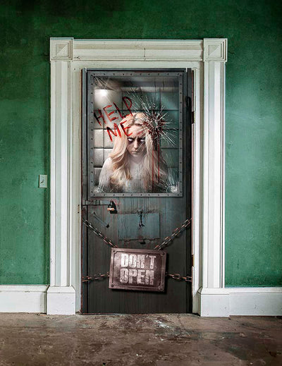 Décoration de porte psychiatrique pour Halloween avec patiente et inscription Help Me