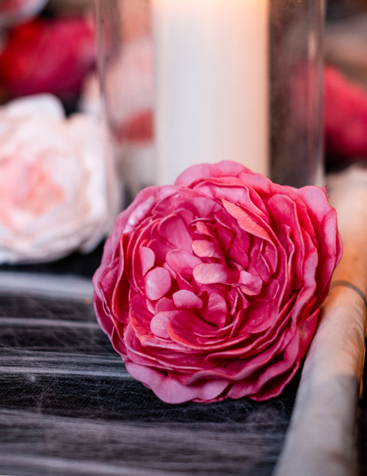 Starinske roza in fuksijaste namizne dekoracije 12 cm letnik