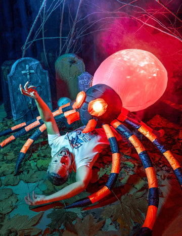 Ogromna napihljiva pajkova dekoracija 180 x 120 cm