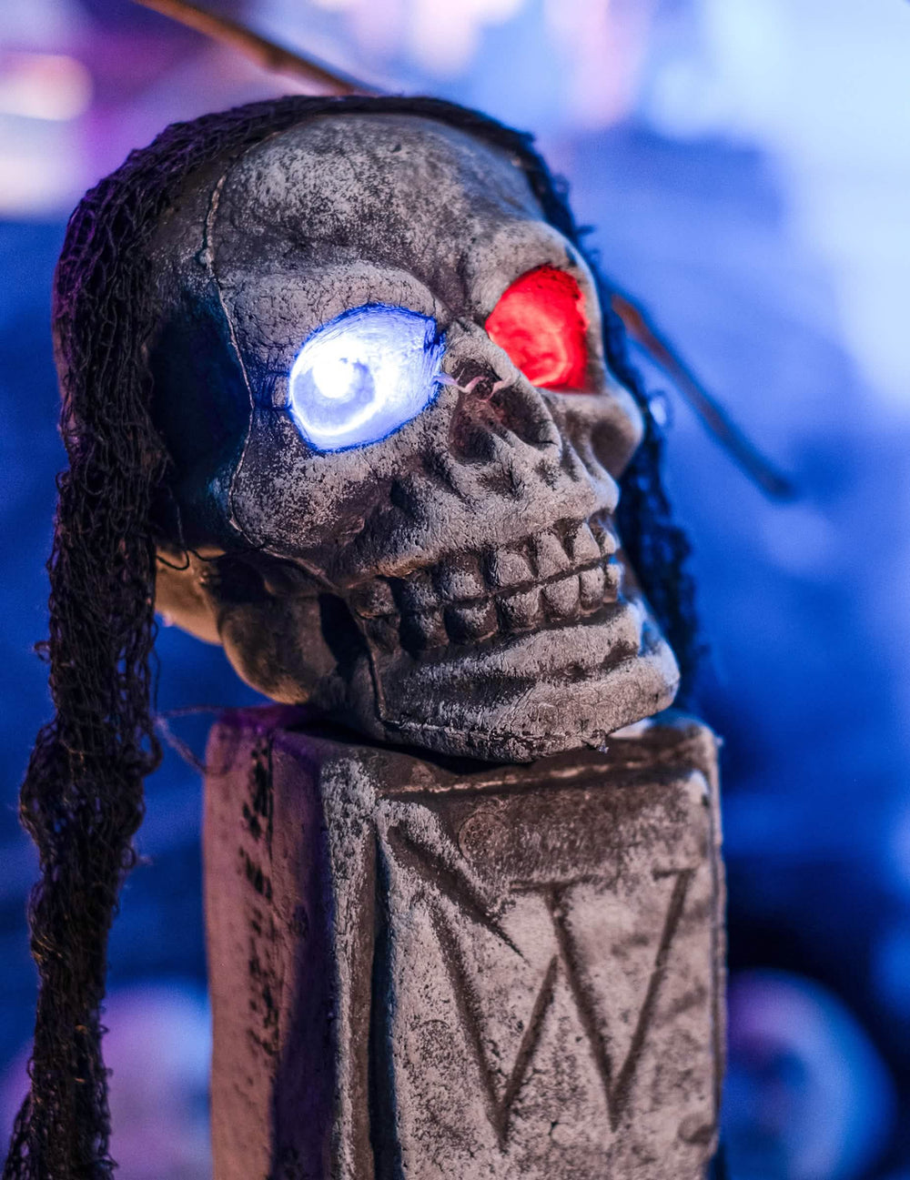 Velik načrt lobanje z LED očmi svetlobne dekoracije za izložbo grobnica halloween