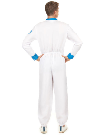 Moški astronavt preoblečena