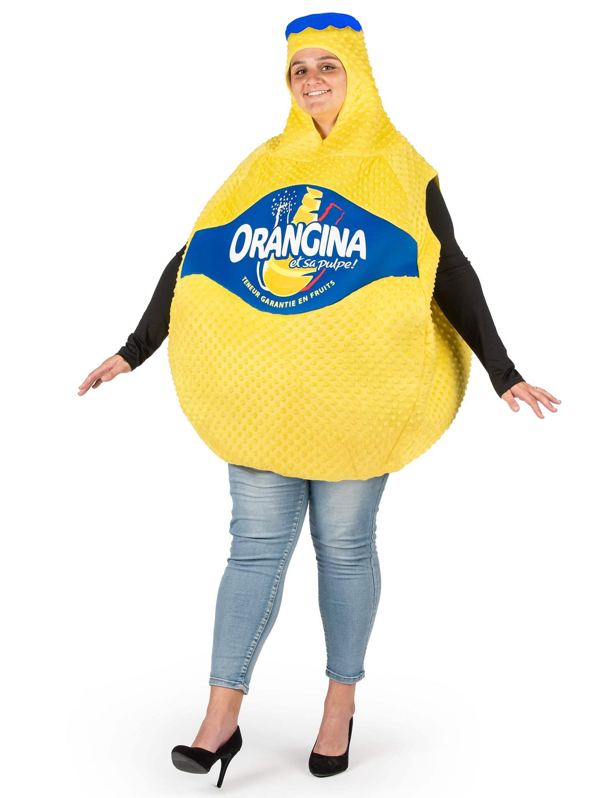 Pogled od spredaj na kostum steklenice Orangina™ za odrasli