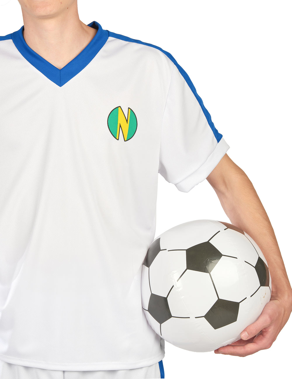 Gros plan sur le logo du déguisement de capitaine de football pour homme