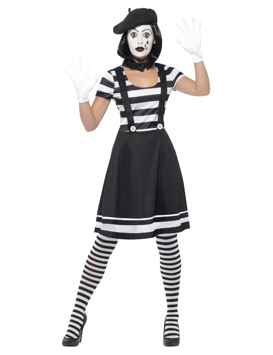 Mime preoblečena z ženskimi ličili