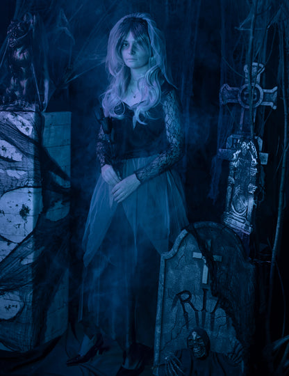 Črna poročena duhov preoblečena ženska noč čarovnic