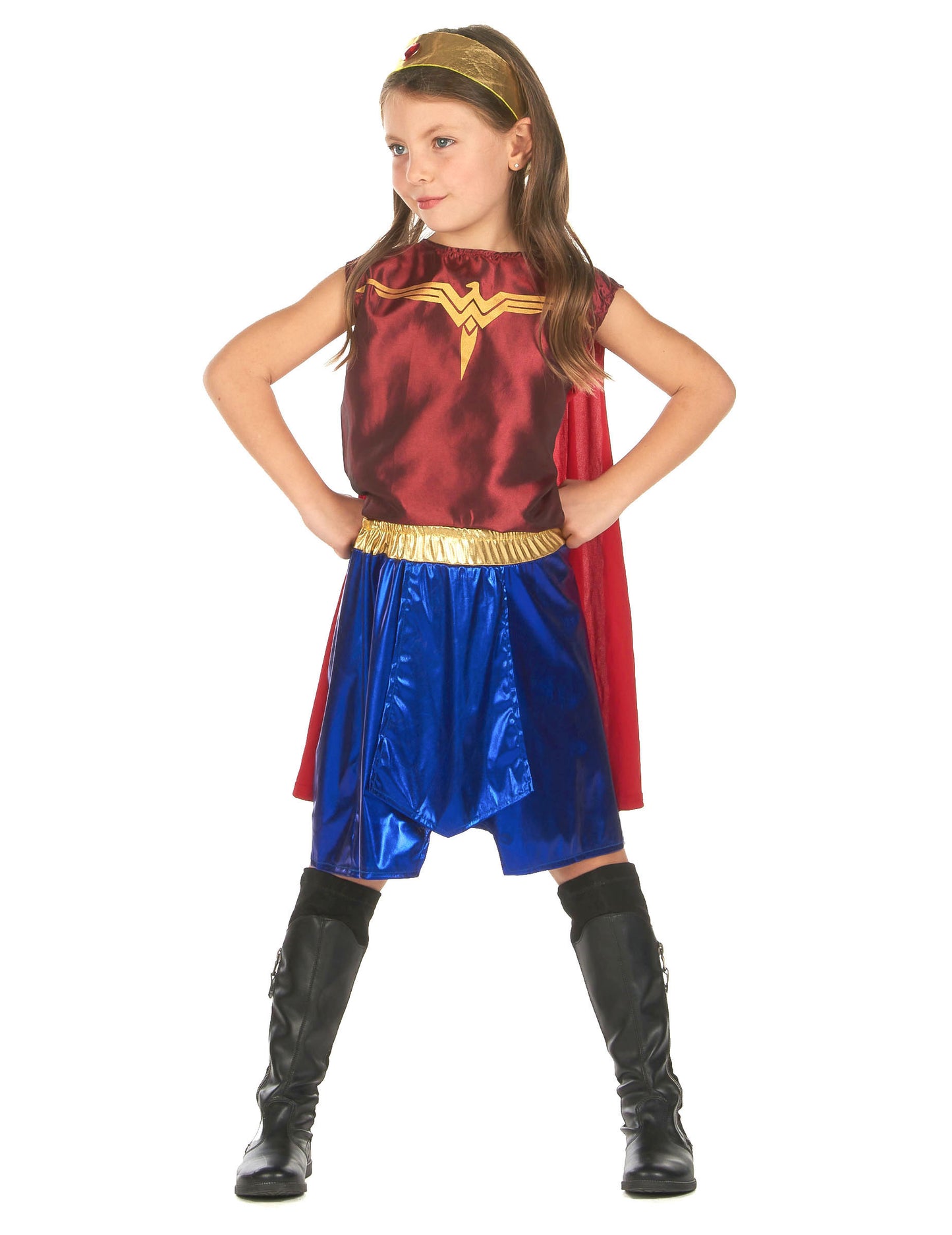 Amazon Girl Warrior preoblečena