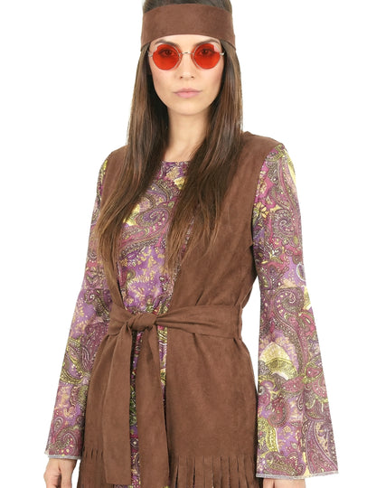 Hippie preoblečena paisley ženska