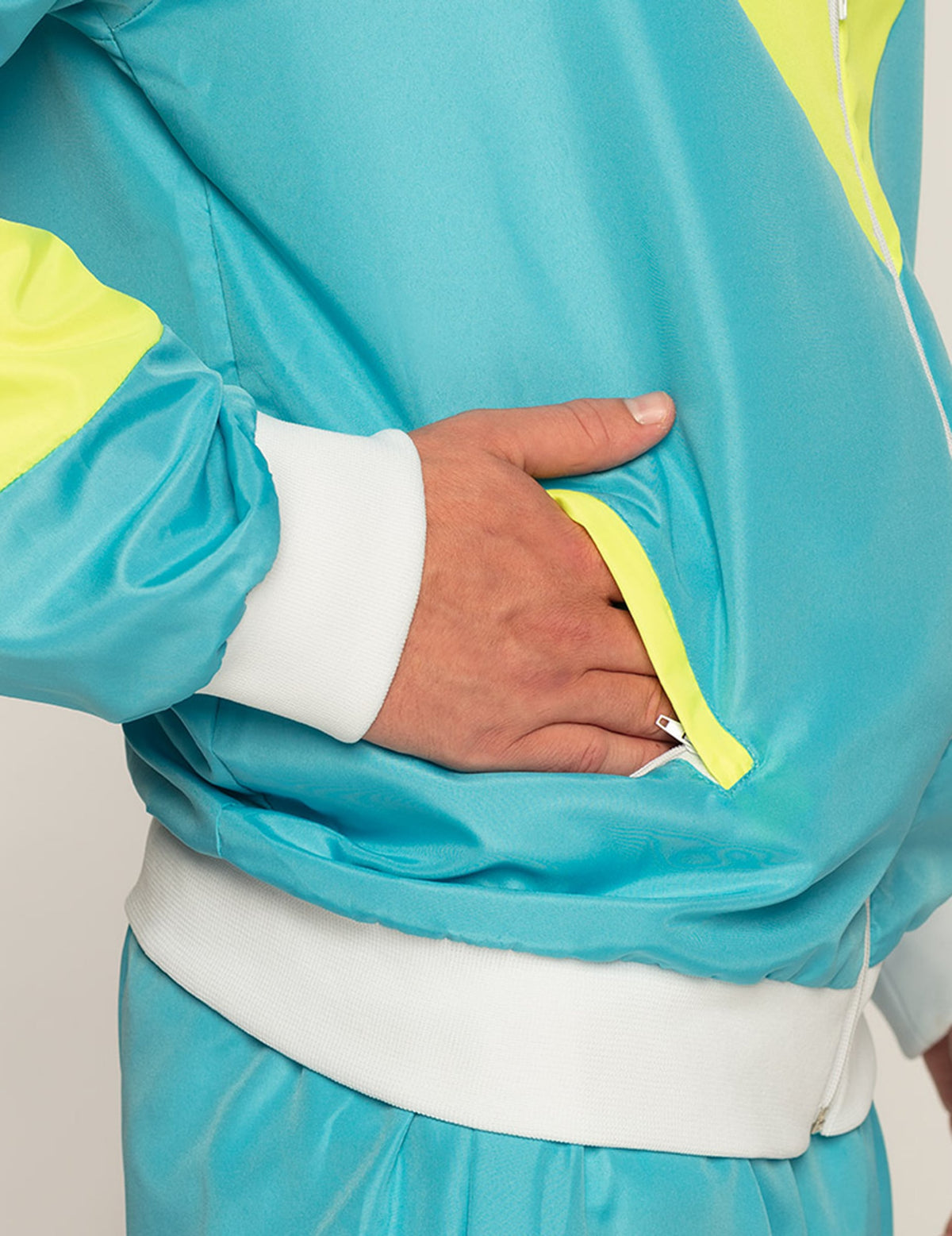 Moški neonsko modri retro jogging kostum