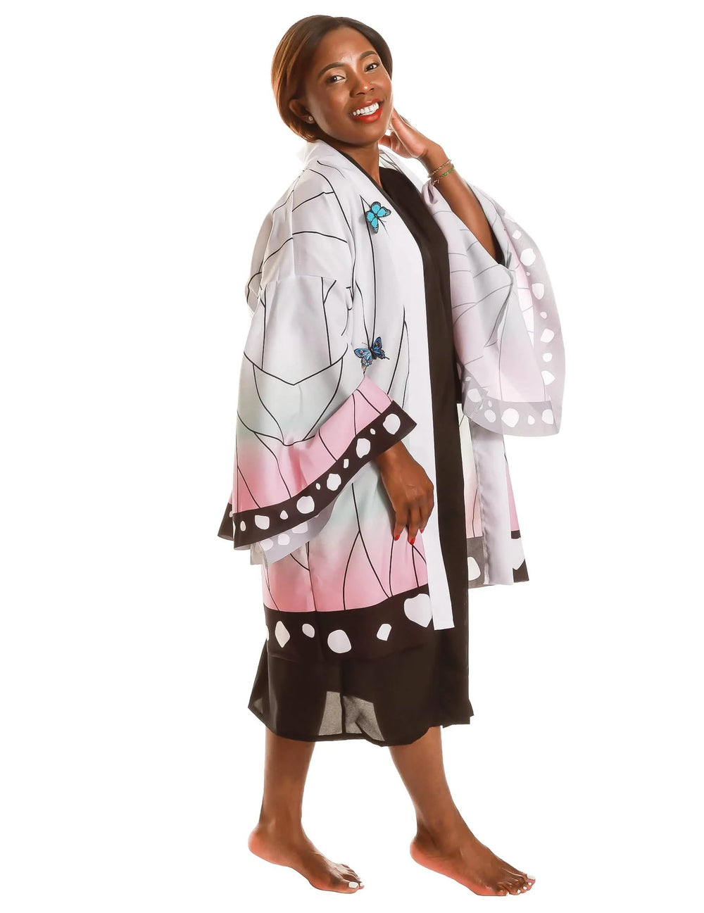 Détail du motif d'aile sur la manche du déguisement kimono manga papillon pour adulte