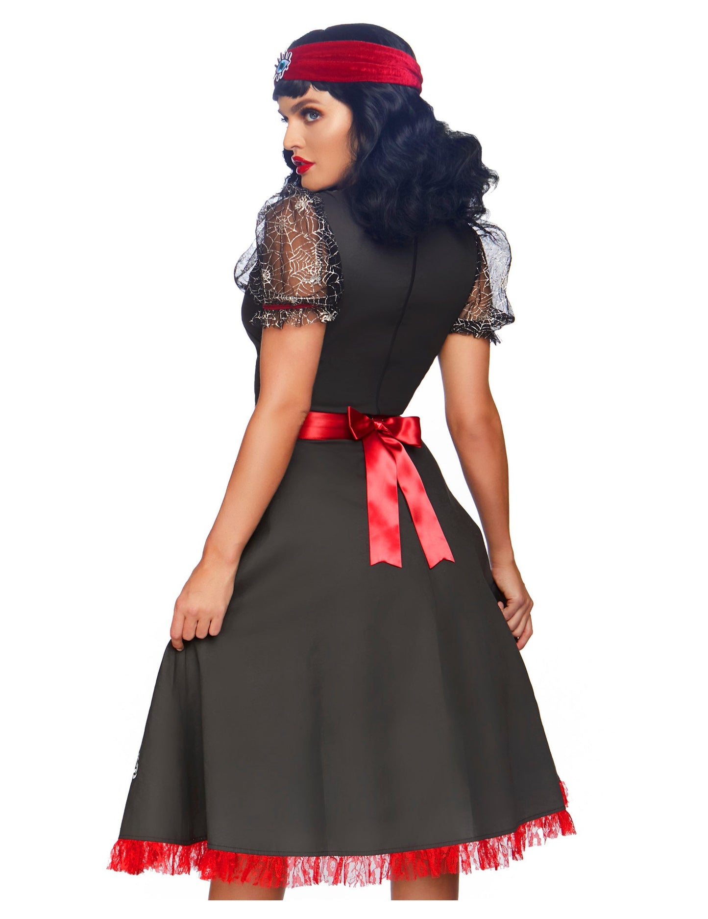 Luksuzno preobleko razkošje dobre pustolovske ženske